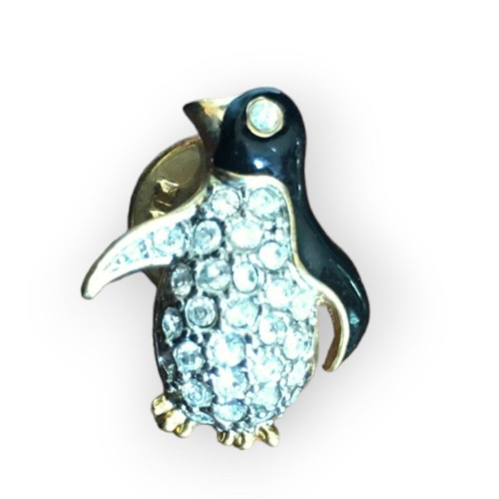 Precious Penguin rhinestone accent pin